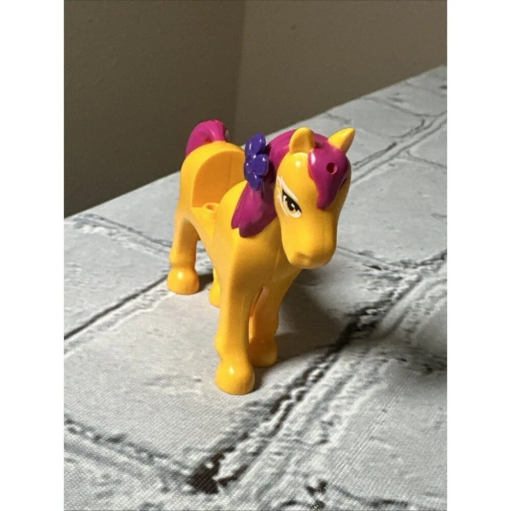 LEGO Animal Elves 93083c01pb14 Firebolt Horse Magenta Mane Tail Minifigure 41186